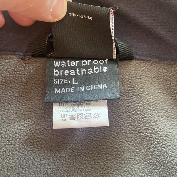 The North Face Black and White Goretex XCR Summit Series 2 in 1 Size Jacket YL - Picture 7 of 7